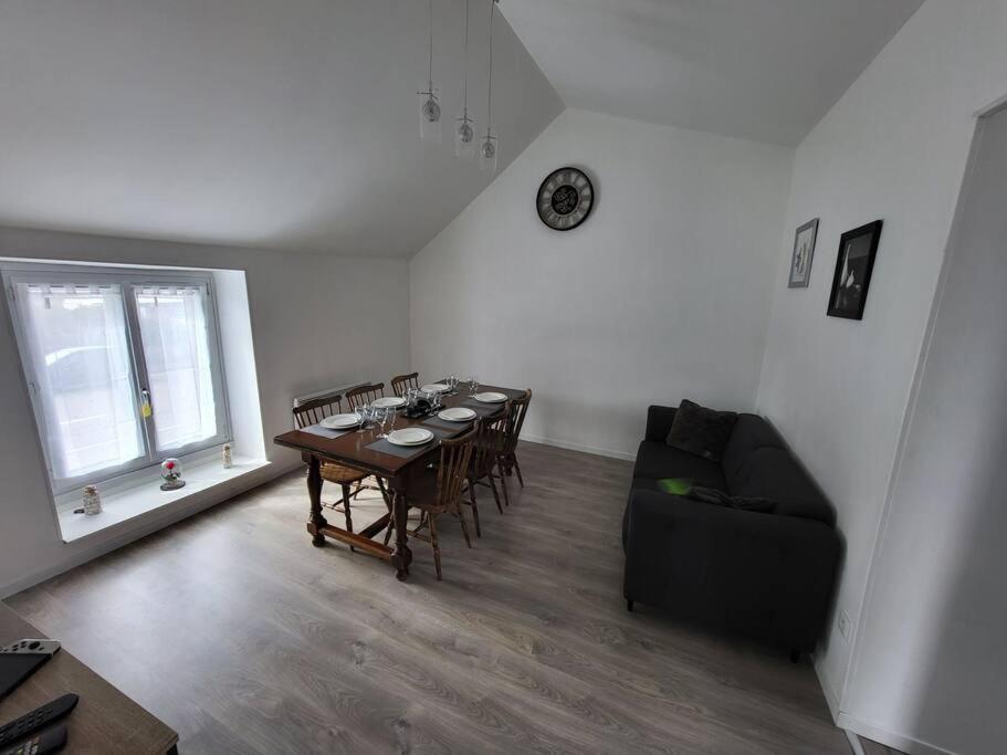 Appartement Proche Des Remparts Лангр Екстериор снимка